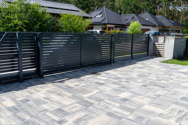 Best Driveway Paving Near Me  in New Hampton, IA