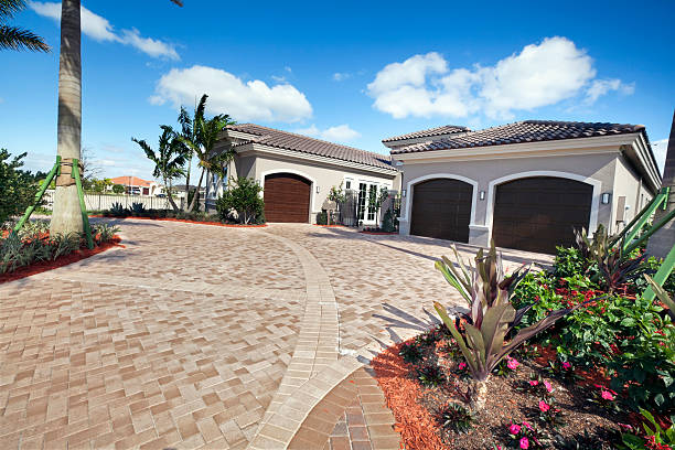 Best Driveway Pavers Near Me  in New Hampton, IA