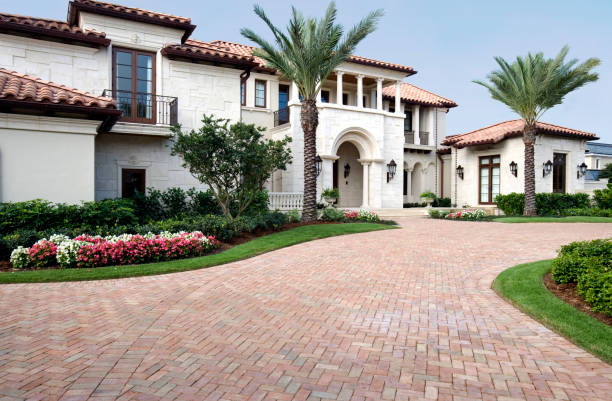 Best Driveway Resurfacing Pavers  in New Hampton, IA